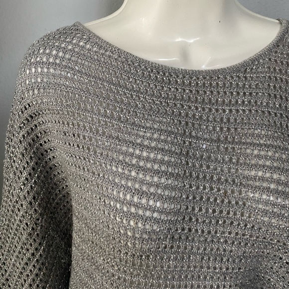 Gray sweater - Picture 2 of 3